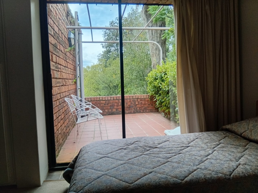 5 Bedroom Property for Sale in Clarens Free State